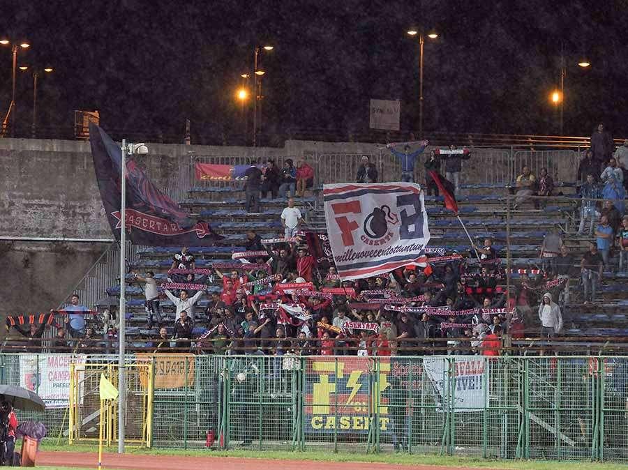 Tifosi casertani a Pagani