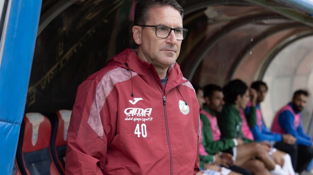 Colombo: "In campo solo nel primo tempo, Casertana squadra forte"