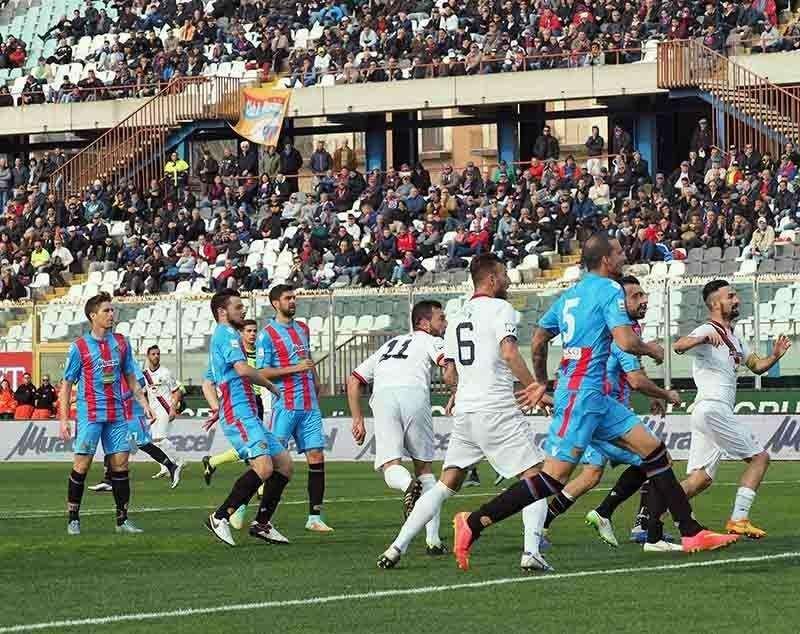 Rossobl&ugrave; in azione a Catania