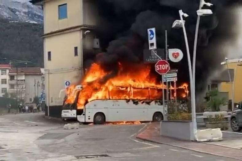 Pullman tifosi Casertana 