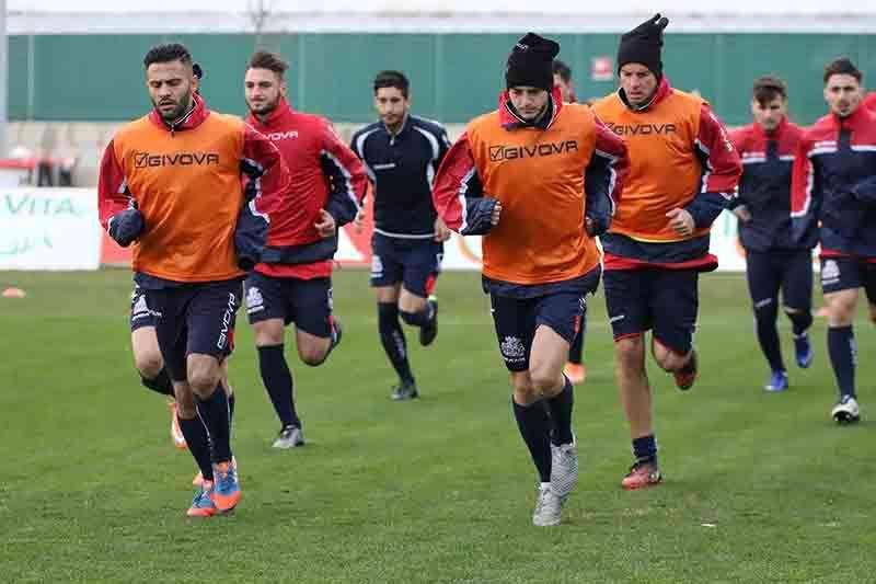 La Casertana in riscaldamento