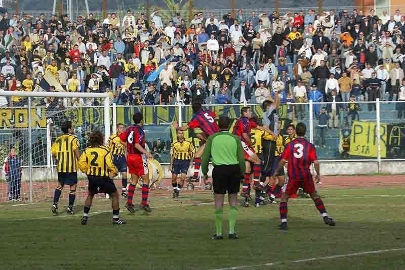 Casertana-J. Stabia del 2003