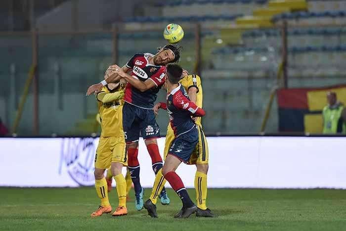 Un pari e tanti rimpianti per la Casertana, Juve Stabia indenne al Pinto