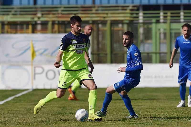 Sorpresa in difesa, un terzino pronto a restare, Violante: "Non possiamo più sostenere i contratti dei big"