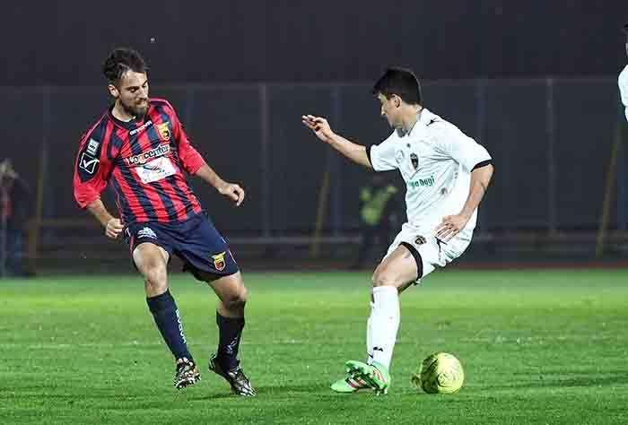 PROBABILI FORMAZIONI - Torna Romaniello e c'è da sostituire Agyei, il Monopoli con il 3-5-2