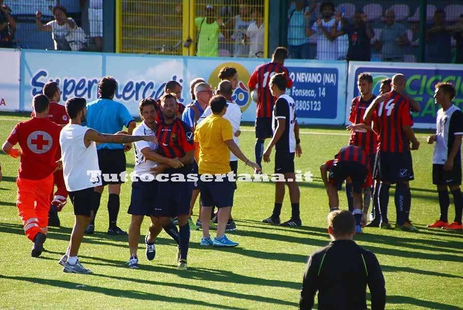 Un momento della rissa