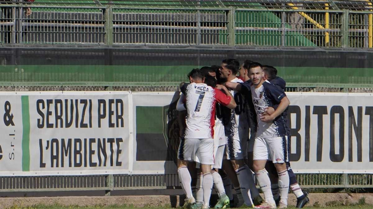Esultanza gol Favetta