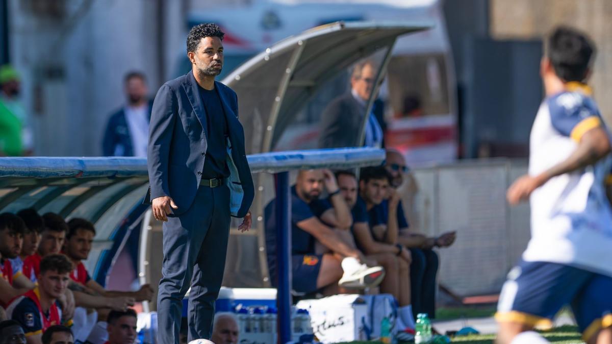 Espinal ammette le sue responsabilità: "Sconfitta meritata e senza attenuanti. Esonero? Tocca alla società decidere"