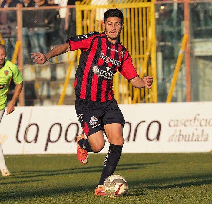 Gaston Corado 