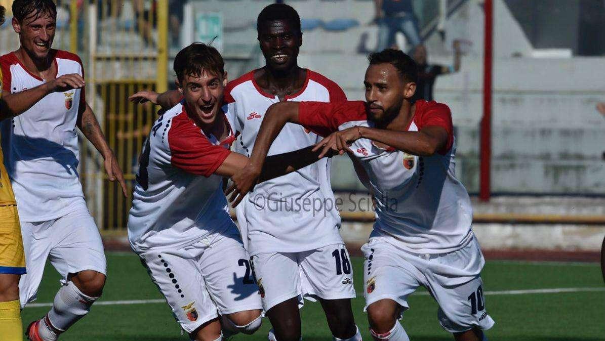 Esultanza gol Mansour