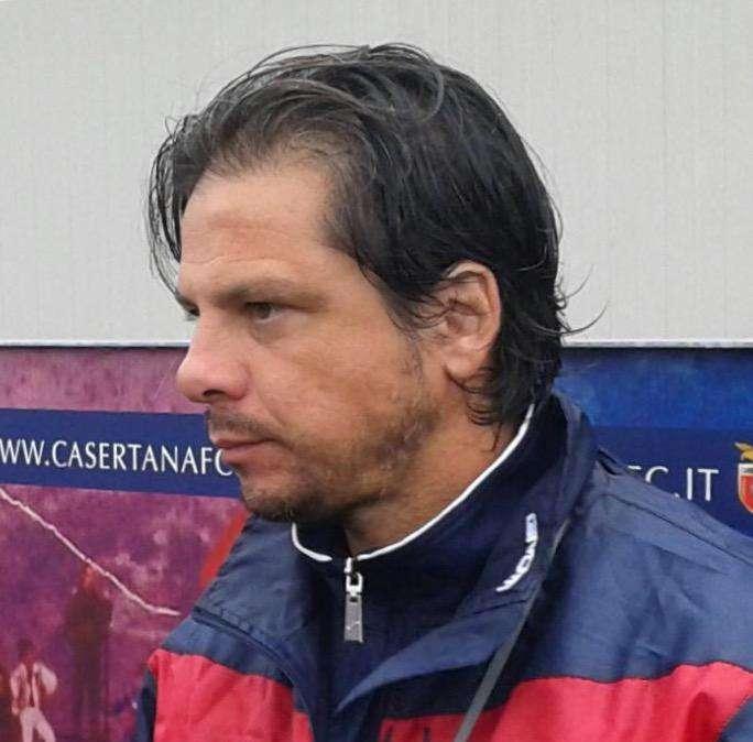 Romaniello presenta il derby: "Gara dura con la Juve Stabia ma vogliamo fare bene"