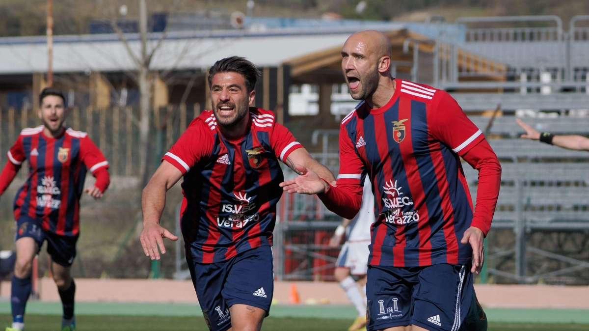 Esultanza gol Ferrari 