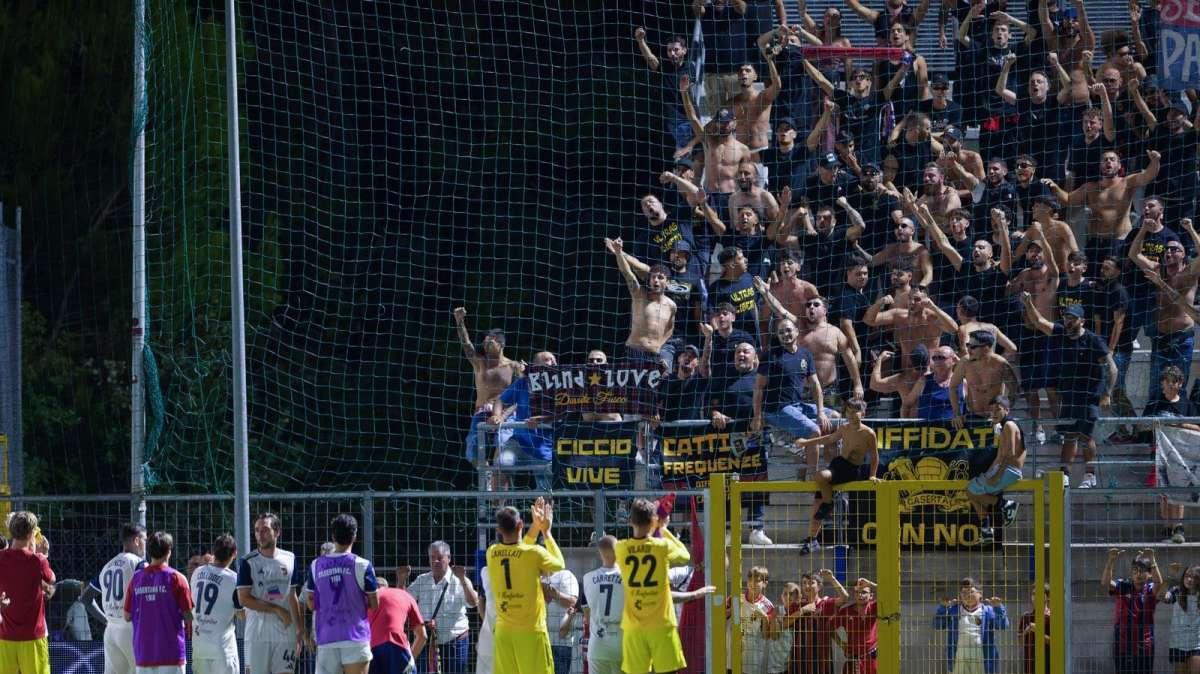 Tifosi Casertana a Picerno