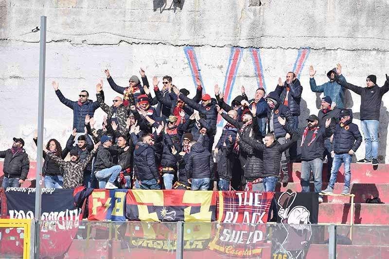 I tifosi rossobl&ugrave; a Vibo