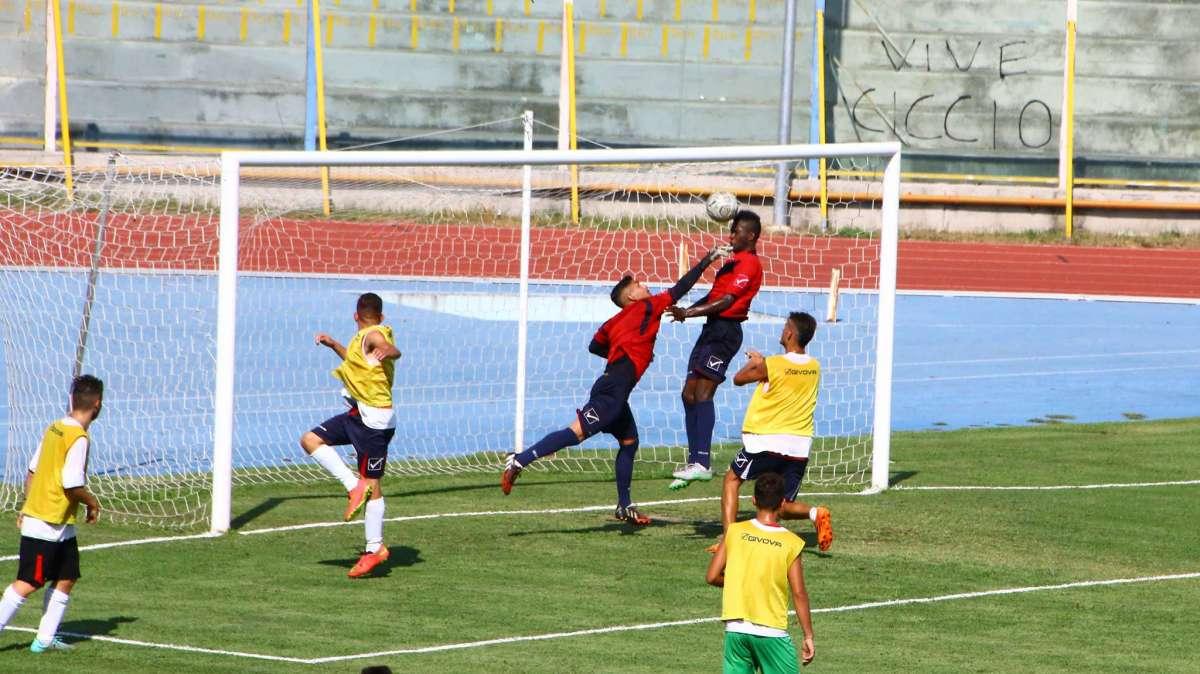 CAMPIONATO - Sono 60 i biglietti venduti per l'esordio con il Catanzaro