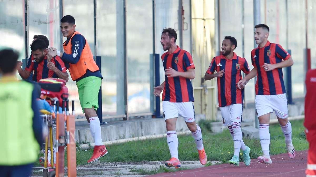 Esultanza gol Favetta