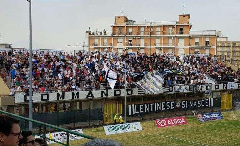 Tifosi Sicula Leonzio 