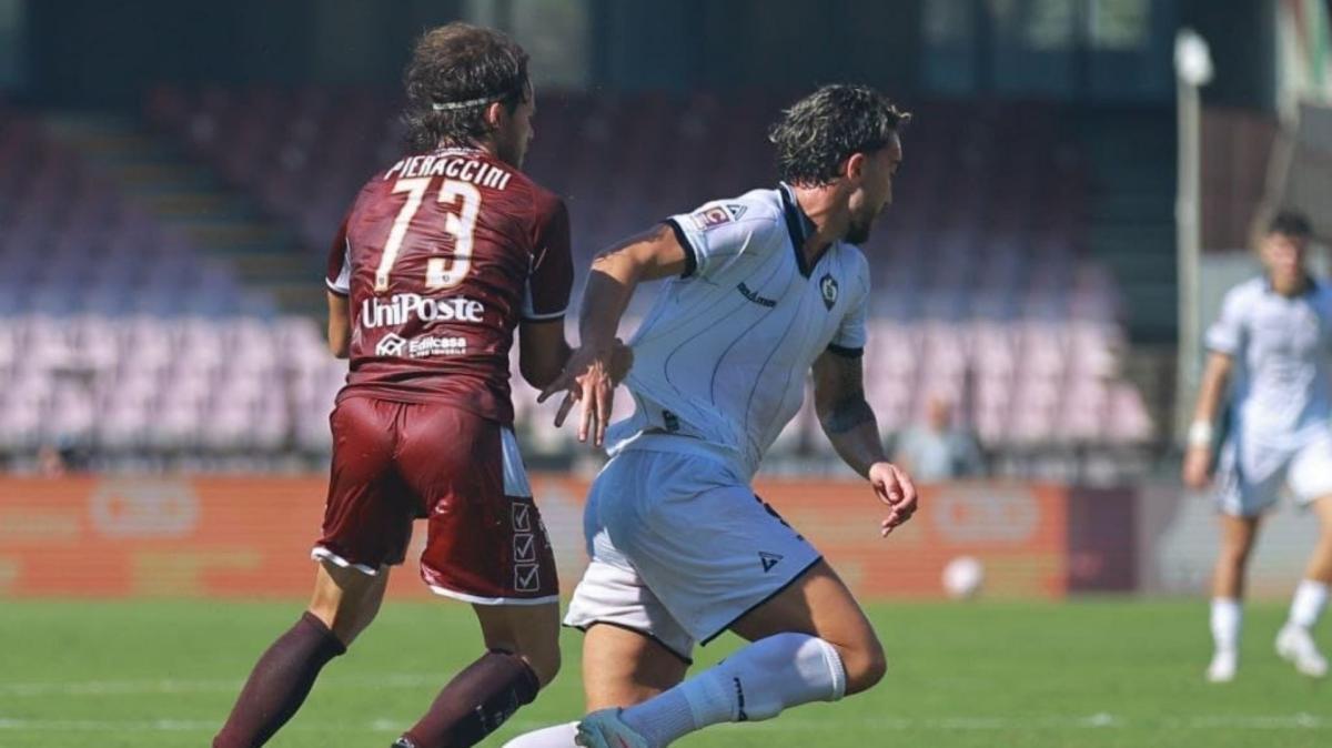 Secondo tempo di personalità per la Cavese. All'Arechi termina in parità