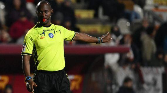 Cavese-Casertana, Tona Mbei designato per il derby