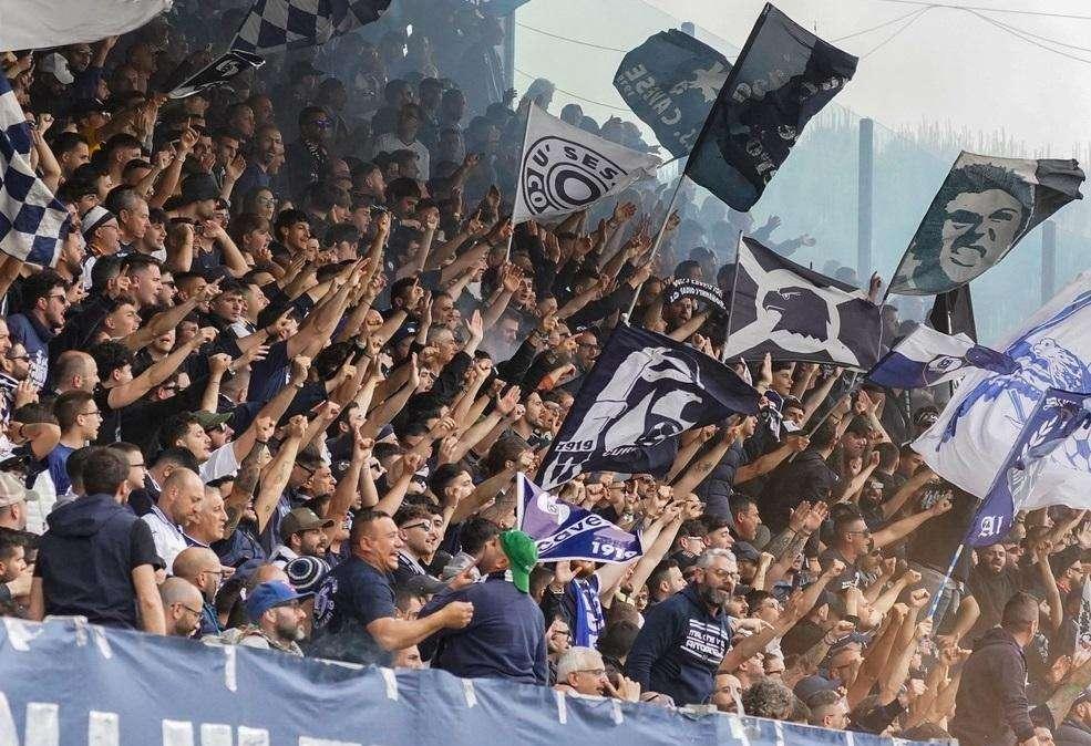 "Per te che c'ero, per te che ci sono, per te che ci sarò sempre"