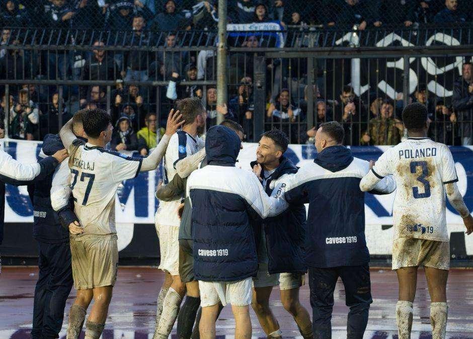 La forza di questa Cavese è lo spirito di squadra, senza fretta ma senza sosta!