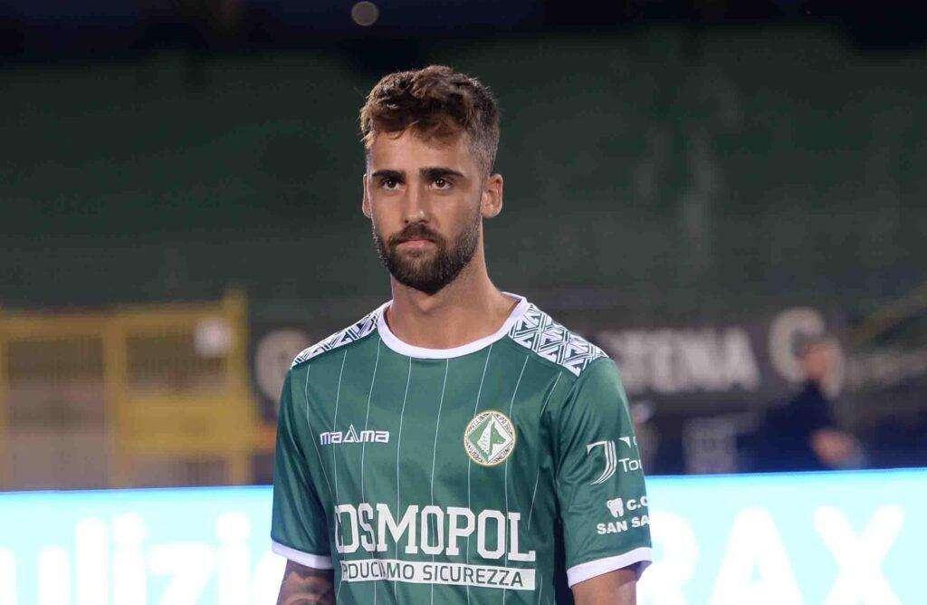 UFFICIALE - Salvatore Pezzella è un nuovo calciatore della Cavese 
