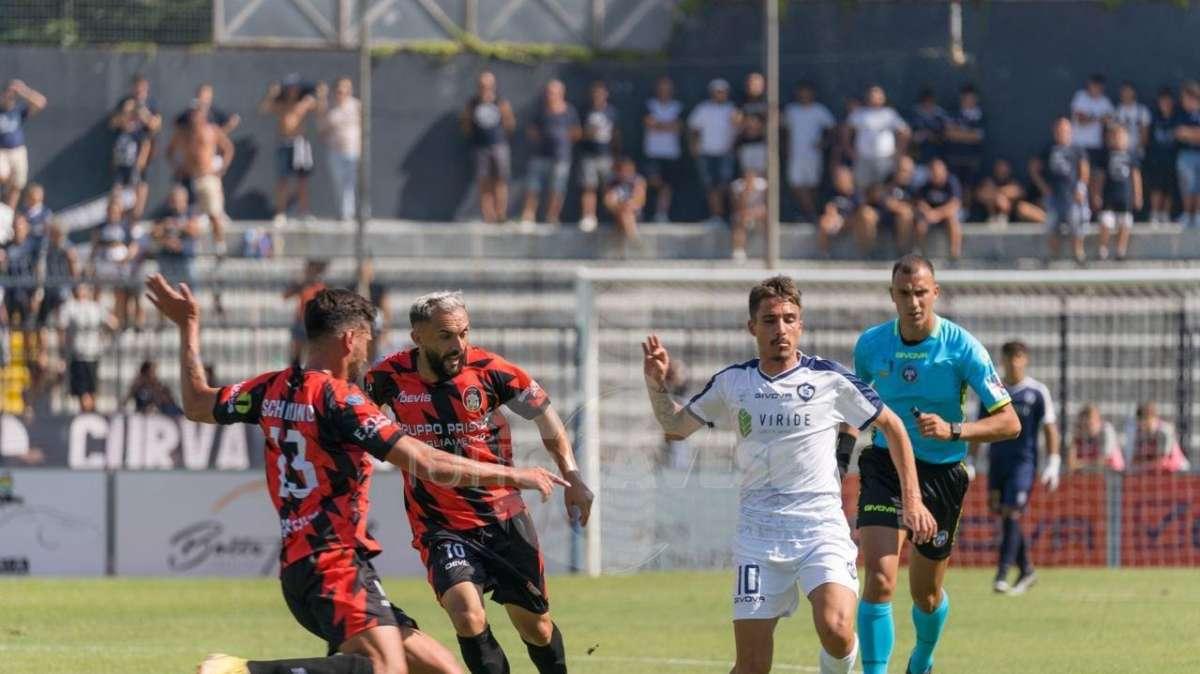 Cavese-Palmese 1-0: gli aquilotti passano il turno, decide Felleca