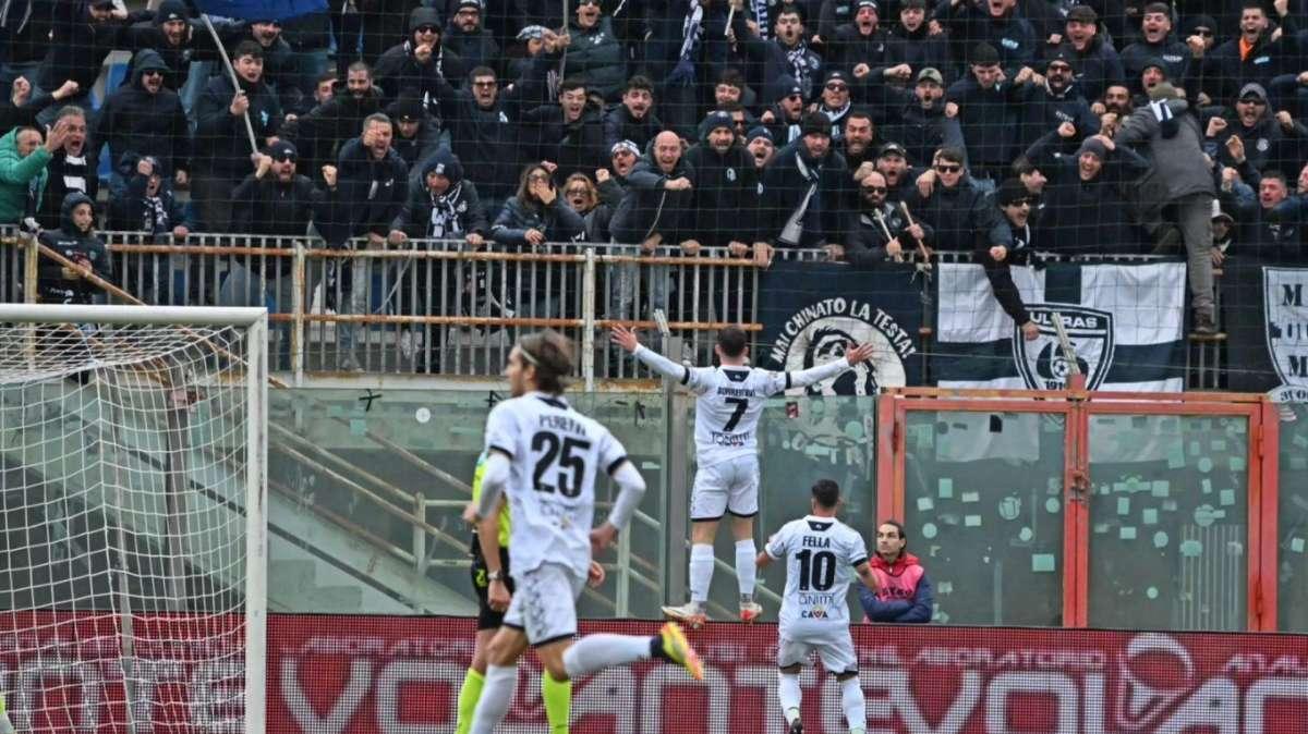 Un punto d'oro per inaugurare il 2025. Adesso il mercato, anzi...prima parola al Presidente
