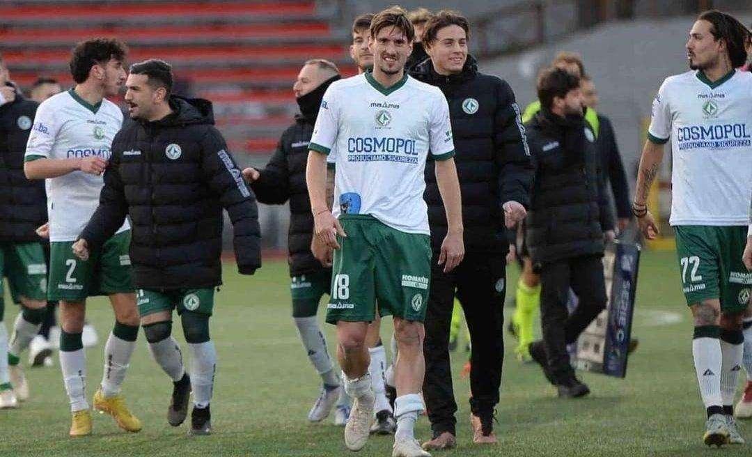 Dietrofront Mazzocco: stallo del calciatore e trattativa in salita