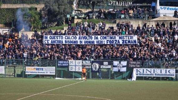 I tifosi della Cavese rendono omaggio a Zdenek Zeman