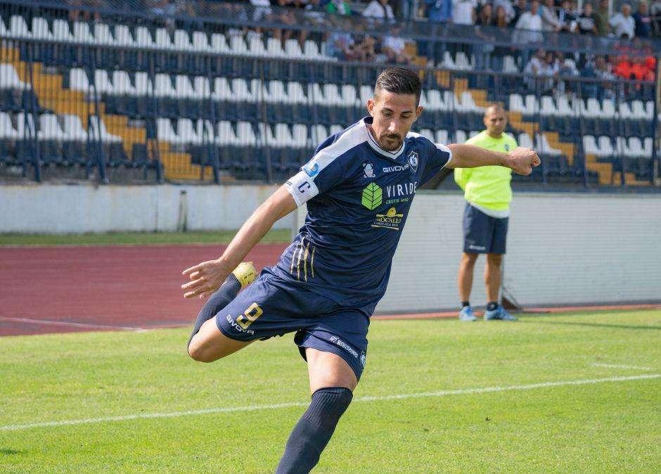 Cavese, col Latte Dolce tre punti e un super Ciro Foggia