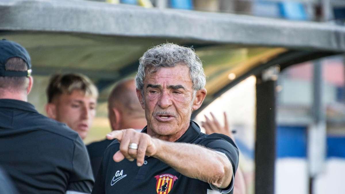 Scossone in casa Benevento: esonerato Gaetano Auteri