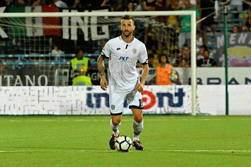 Si rivede Farabegoli, si ferma Esposito