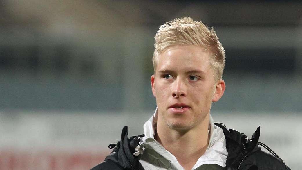 Magnusson davanti alla difesa
