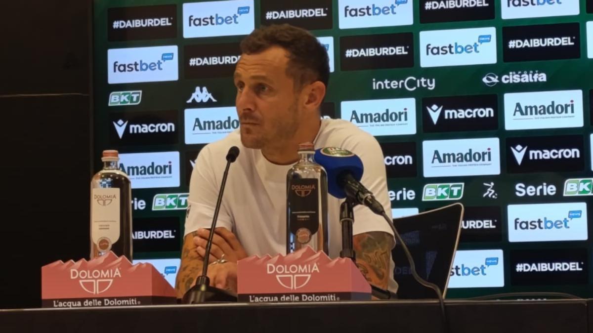 Diamanti: “Non giocare amichevoli durante la sosta è stato un deficit”
