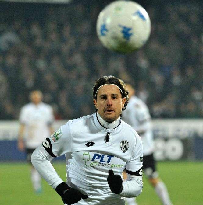 Cacia scalpita per cercare il record di gol all'ultimo respiro