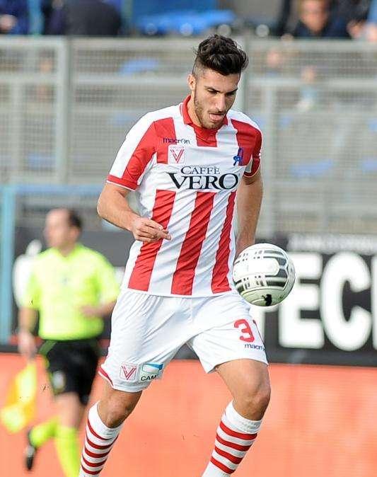 Per la difesa piace Sampirisi