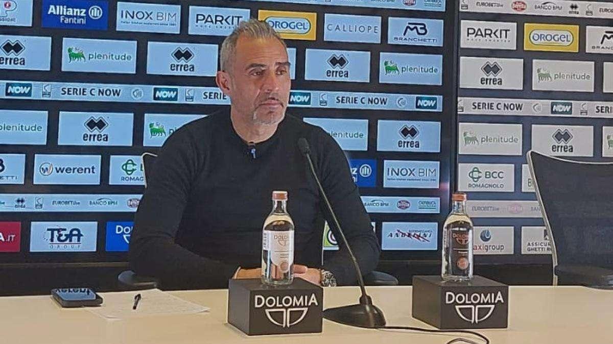 Toscano punta la meta: “Mancano poche partite, bisogna alzare il livello”