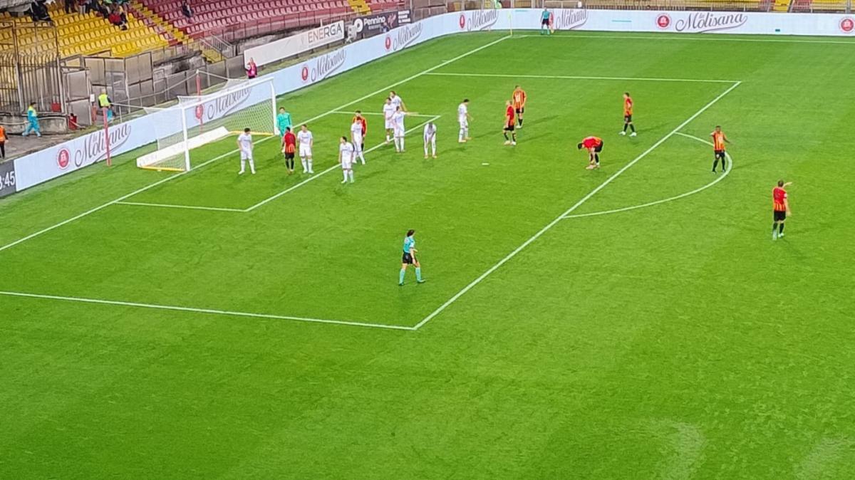 Benevento-Cesena 2-0 | Bianconeri che escono sconfitti dal Vigorito