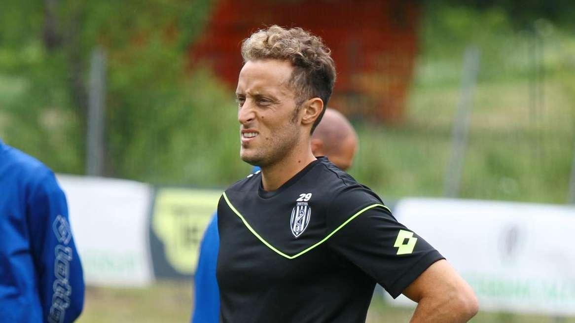 Anche Perico finisce ko