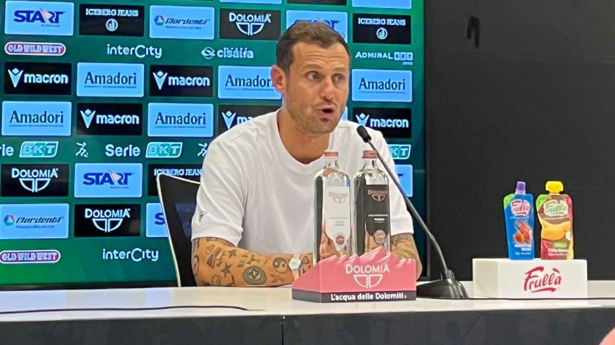 Il mister bianconero: “Shpendi ha fatto un gol alla Diamanti”