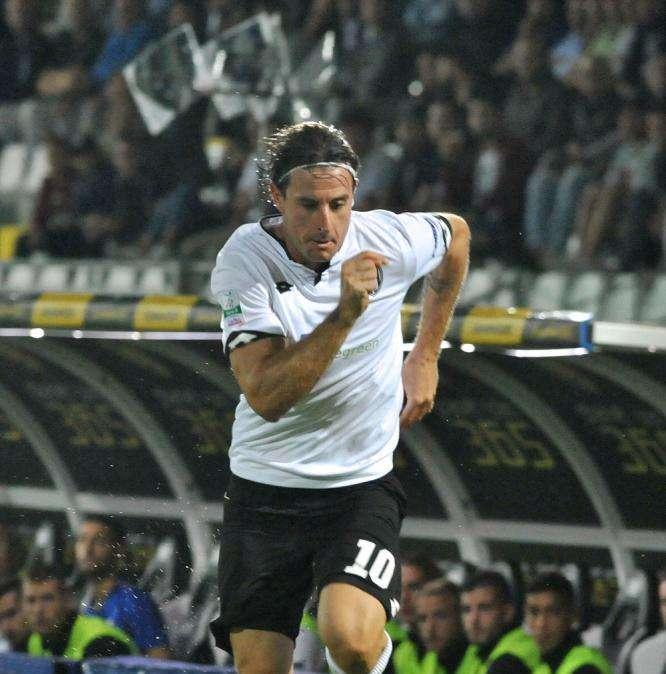 LA LAVAGNA - Il dilemma di Castori: come far coesistere il 4-4-1-1, Laribi, Jallow e Cacia?