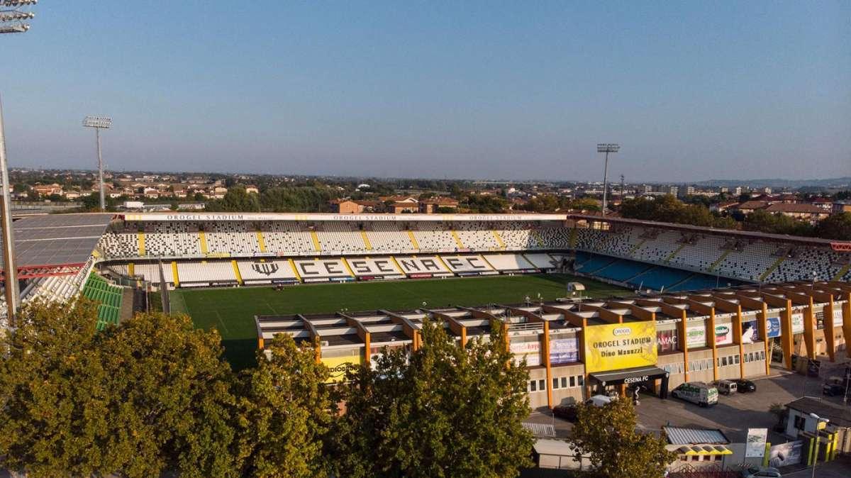 Sosteniamo i nostri colori: domenica tutti al Manuzzi per Cesena - Genoa