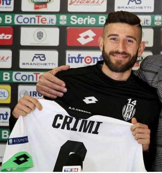 Camplone fiducioso: "Crimi resta. A meno che lo chiami la serie A"