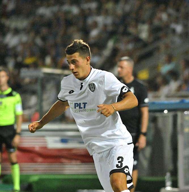 Le trattative di giornata: valigie chiuse per Mordini e Maleh. Piace un giovane dalla C.