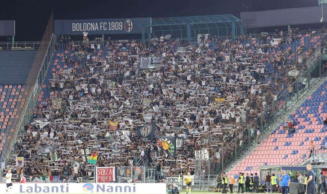 “Maciniamo chilometri, superiamo gli ostacoli. Solo per te, CESENA ALÉ!”