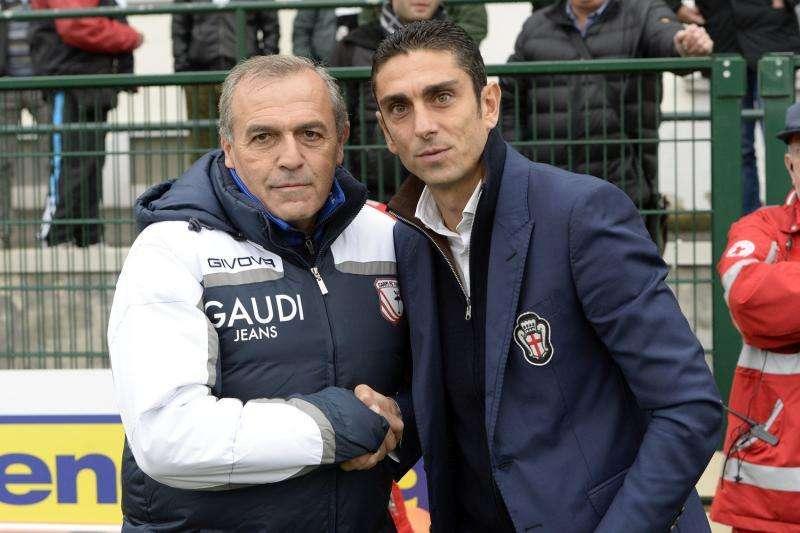Castori insieme a mister Longo