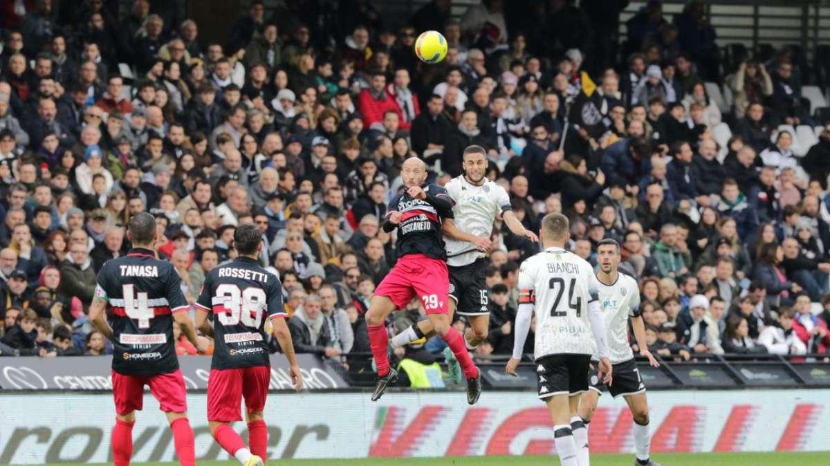 Cesena-Vis Pesaro 2-0 | Stiven all’andata e Cristian al ritorno