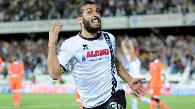 La Lanterna #24 | Dal mercato non aspettatevi lo spirito