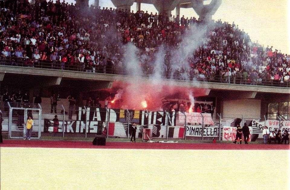 Il tifo organizzato contro la ripresa del calcio in Europa